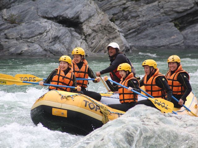 ���������ցI�I_TOPS �A�E�g�h�A�X�e�[�V����