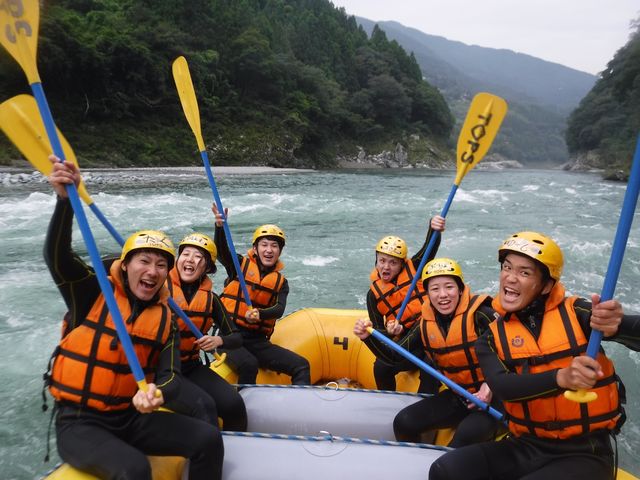 ���R�Ƃ����Ί�ɂȂ�̂����t�e�B���O�I_TOPS �A�E�g�h�A�X�e�[�V����