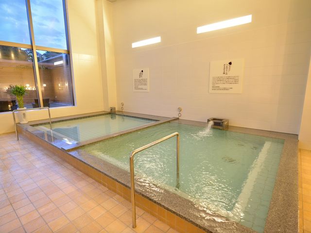 ���Z�x�Y�_��̓��E�g���}�������C�i�����j_�k���̓��@���킫���N�Z���^�[