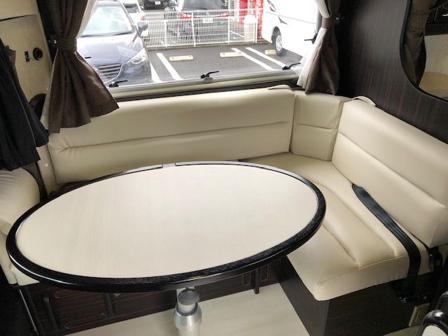 �L�����s���O�J�[�����^�� CANTAL��䓌�X