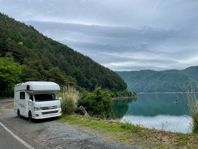 �L�����s���O�J�[�����^�� CANTAL��䓌�X