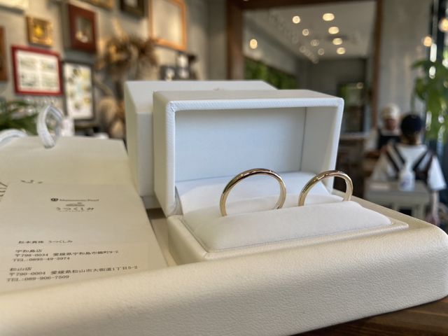 spǑvłHƕ邱Ƃ܂AX^btT|[g܂̂ŁAvłI݂Ȃʐ^̂悤ȔdオɂȂ܂I_utsukushimi FaX