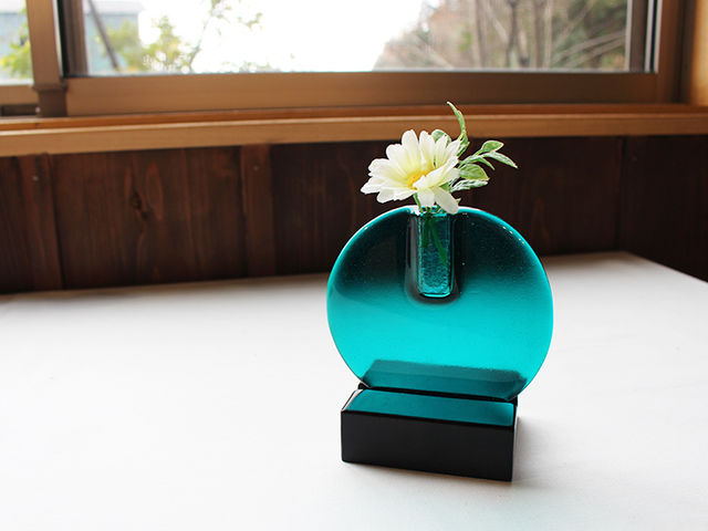 �M�������[�Ŕ̔����Ă���ԓ���ł��B�M�������[�ł̂������������y���݂��������B_�A�g���G�O�t