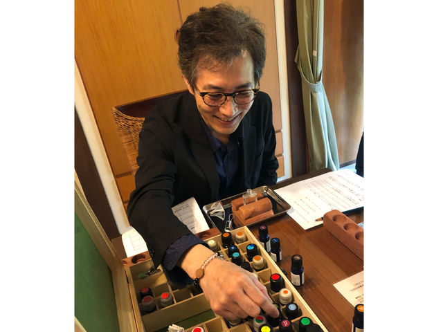 �I�t�B�X �t�F���G �A���}�e���s�[&�X�N�[��