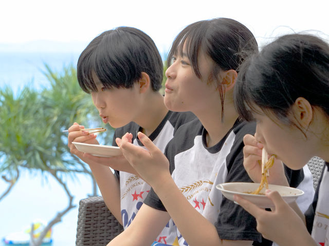 �Ă����Δ��������ł����_�Ì����V�[�N���[�Y