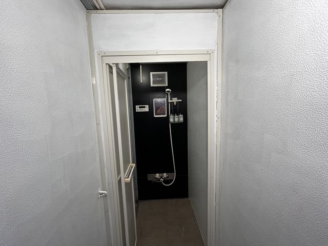 �����V�����[������B�_�C�r���O�サ������Ɖ��C�𗎂Ƃ��ă��t���b�V���\�ł��B_Seaside Dive Hub AquaVista