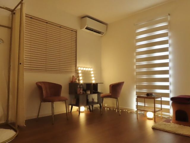 ��������������T���� SALONM