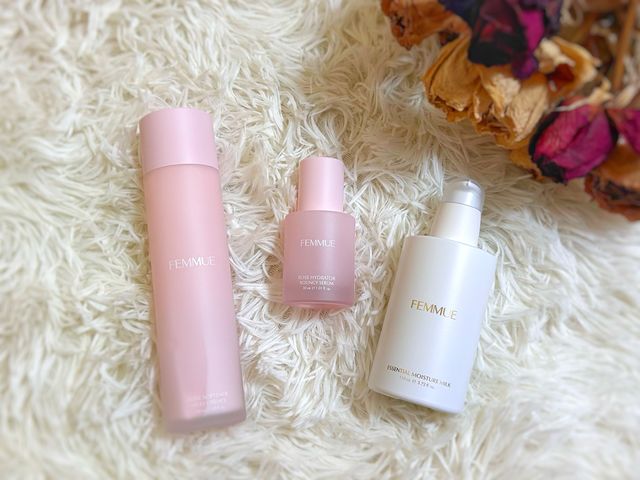 ��������������T���� SALONM