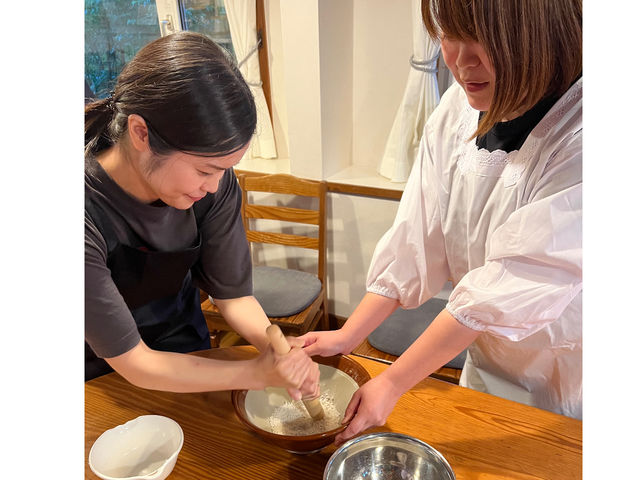 �����Ă�������_�̗��s��