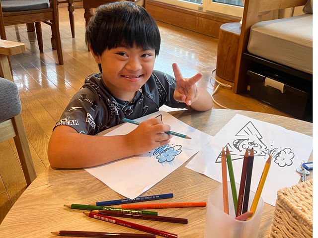 �c�q�����Ă�Ԃɂ��G�`��_�̗��s��