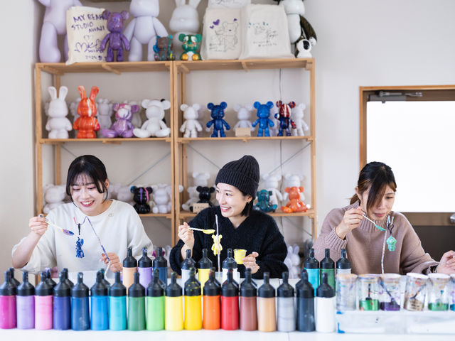 MY BEAR STUDIO �W�H��