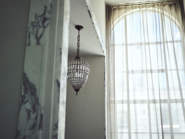 100�N���O���瑶�݂���A�[�`�^��_����o���N��h����A