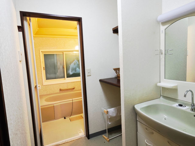 ���ʏ��ƃV�����[���[��
���ʏ���߂čX�ߎ��Ƃ��Ă��g�p�o���܂�_�k�y���s�b�N���{�[���R�������[