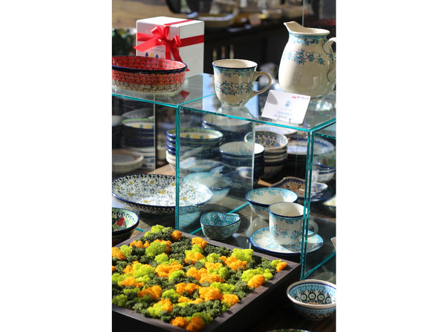 �X�J���f�B�A���X�͒u���Βu���قǉ������I�V�����ɋ�C���򂵂Ă���܂��B
�ʐ^�͎R�`�s�z�K���̐H����X�y���Ɠ��z�̎󒍃t�����@_chiikos