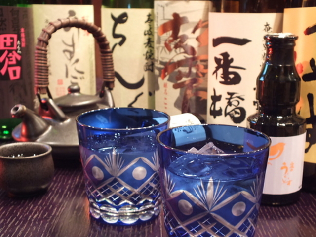 Io'S BAR CIY o[̎ʐ^1