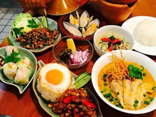 Sawaddee Chao TfB[Ⴈ̎ʐ^1