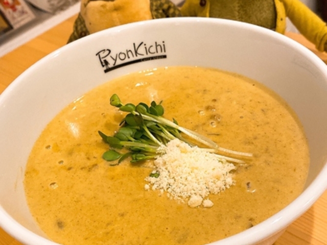 J[ǂ ҂񂫂 PyonKichi X̎ʐ^1