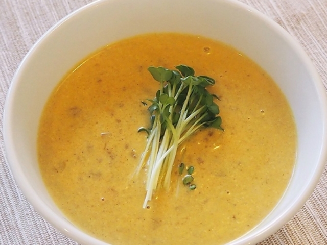 UDON CAFE Holssi �E�h�� �J�t�F �z���b�V�̎ʐ^1