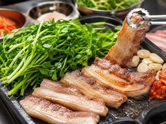 コリアンダイニング住吉 栄店の写真1
