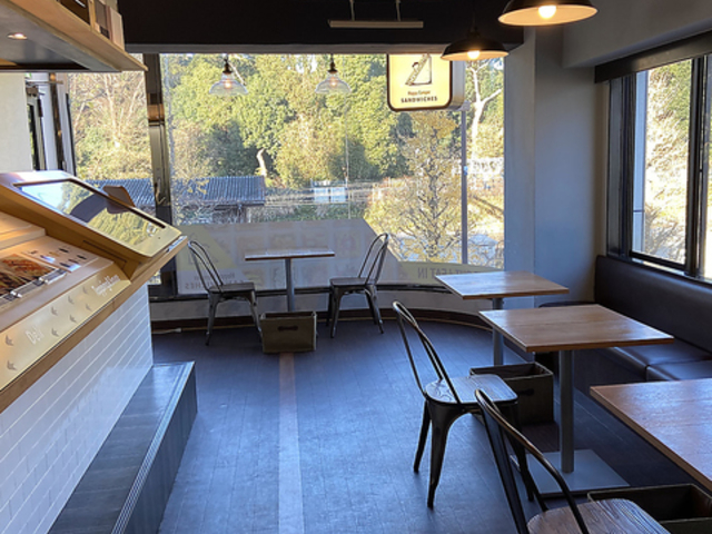 Happy Camper SANDWICHES�̎ʐ^1