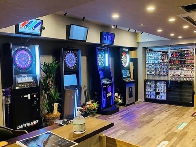 DARTS BAR H2O�̎ʐ^1