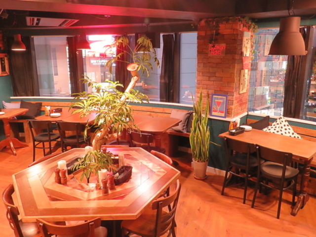 Restaurant&Bar Caravan Hotel Loze ̎ʐ^1