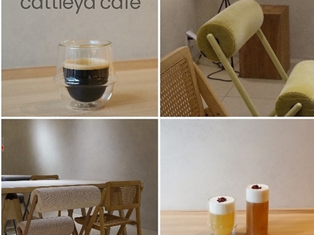 Rand\Q cattleya cafe̎ʐ^1