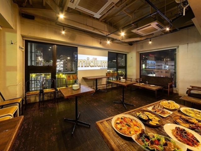 cafe&bar midium �J�t�F�A���h�o�[ �~�f�B�A�� �̎ʐ^1