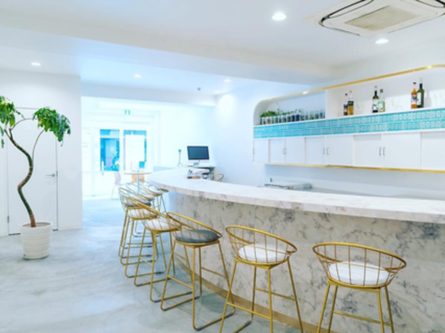 cafe bar salon clear �J�t�F�o�[�T�����N���A�̎ʐ^1