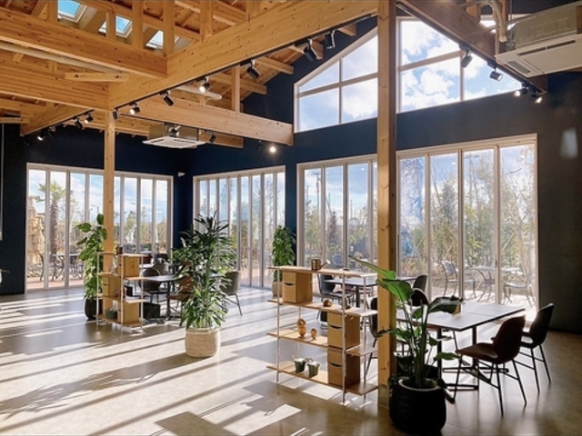 Garden KitchenCƕ̎ʐ^1