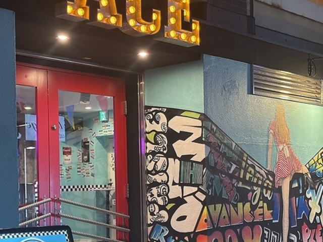 �A�����J���p�u ACE�̎ʐ^1