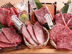 �a���ē���� Halal Wagyu Yakiniku IWASAKI Ueno�̎ʐ^1