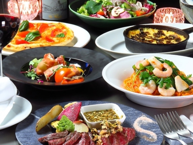 ROCA ITALIAN LOUNGE J C^A EW b̎ʐ^1