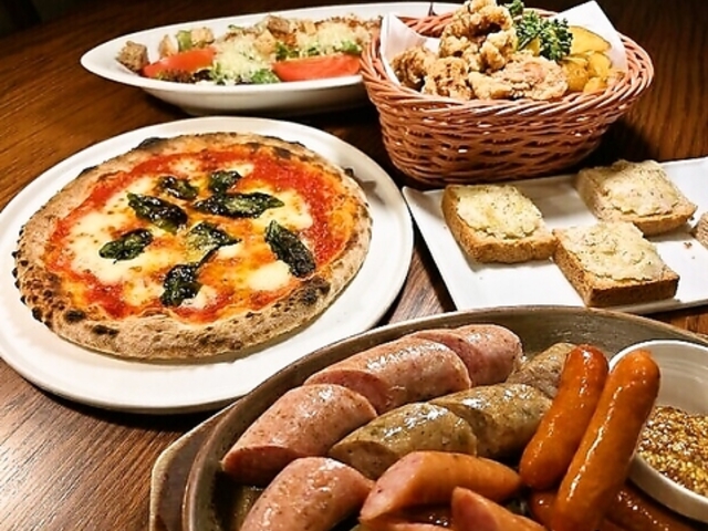 �y�w�`�J���w�k���Q���E�r�A�z�[���zKEEL'S BAR�̎ʐ^1