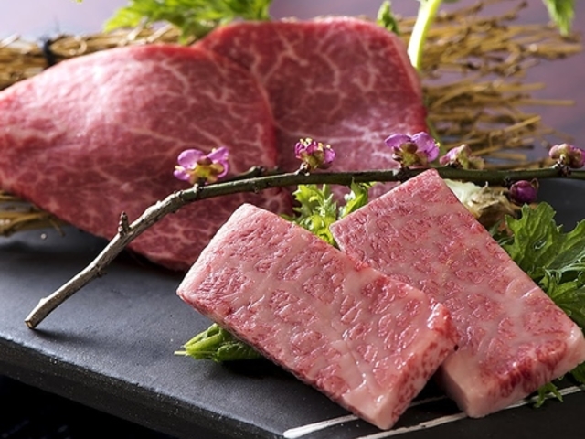 ̑䏊 Ginza premium̎ʐ^1