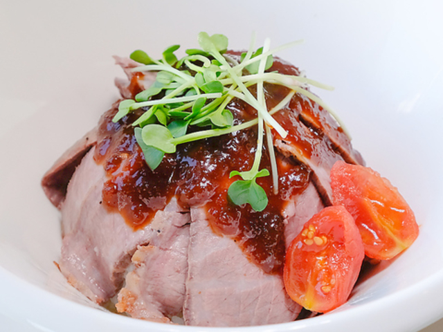 eatery hanashiro C[^[niV̎ʐ^1