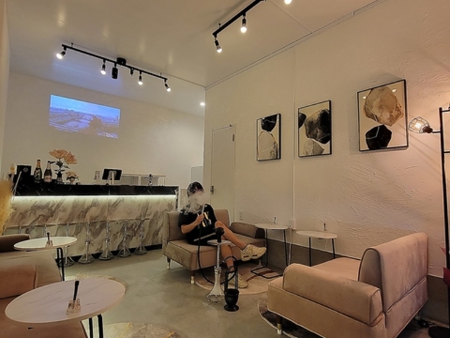 CAFE LOUNGE & SHISHA ANEMONE All̎ʐ^1