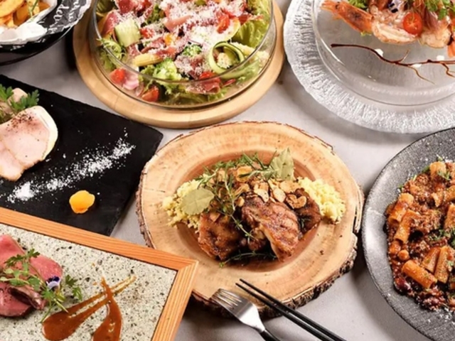 THE CENTRAL UZg lsX̎ʐ^1