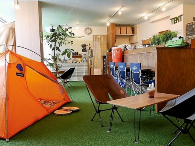 Outdoor Cafe eg̎ʐ^1