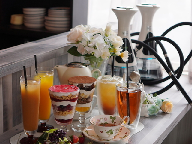 gleam TEA & E HOOKAH CAFE �O���[���e�B�[�A���h�C�[�t�[�J�[�J�t�F�̎ʐ^1
