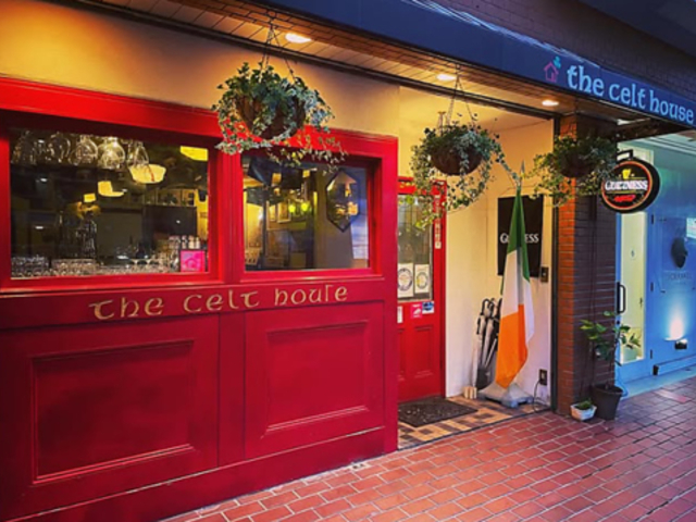 the celt house �U�Z���g�n�E�X�̎ʐ^1