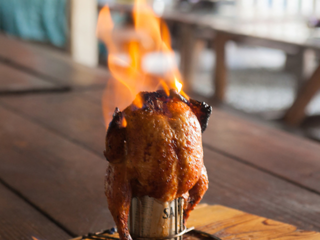 ���t�H���j�ABBQ�K�[�f���̎ʐ^1