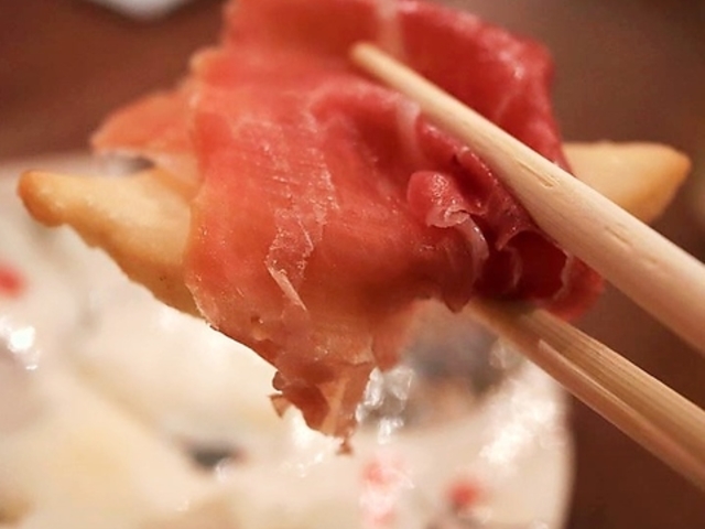 ���n����PIZZA�B86�X�g�A�̎ʐ^1