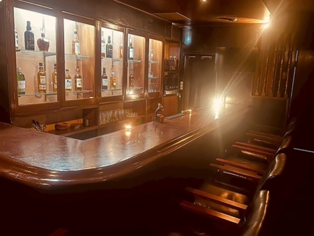BAR �����@ Authentic�̎ʐ^1