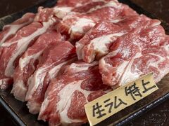 焼肉ジンギスカン じん 天満店の写真1