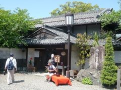 �E�H�[��������̖L��قւ̓��e�ʐ^1