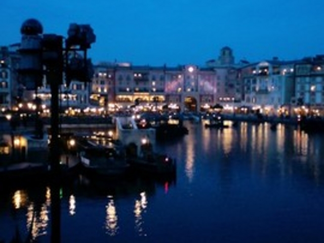 �����f�B�Y�j�[�V�[(R)