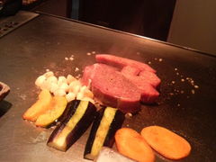 ��������̃X�e�[�L�n�E�X�@���C�����ւ̓��e�ʐ^1