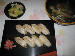 �݂݂���̃J�l�_�C��쏤�X�ւ̓��e�ʐ^1