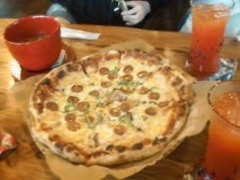 �Ƃ��݂���̃s�U�i���@�Ԑl���ւ̓��e�ʐ^1